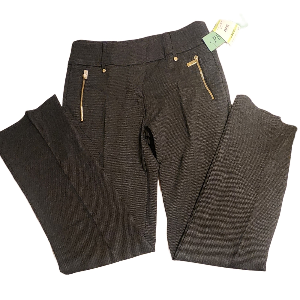 Black/grey pants